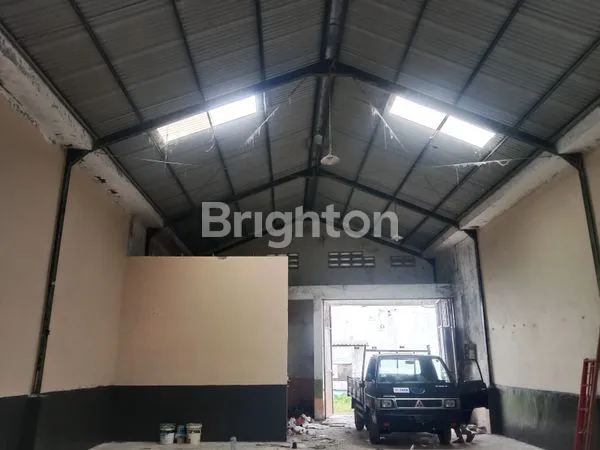 image GUDANG GUNUNG ANYAR TAMBAK (2)