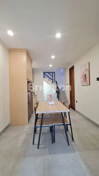 image SOLO : RUMAH BARU FULL FURNISHED DI SOLO BARU (2)
