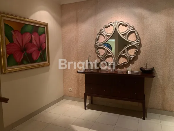 image JUAL CEPAT RUMAH LINGKUNGAN ASRI DAN NYAMAN DI VILLA CINERE MAS JAKARTA SELATAN (2)