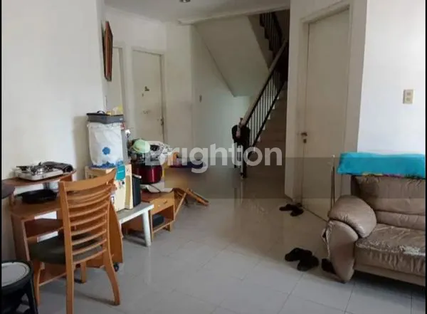 image RUMAH 3 LANTAI, GARASAI 3 MOBIL FURNISHED  SHM , KELAPA PUAN, KELAPA GADING (5)