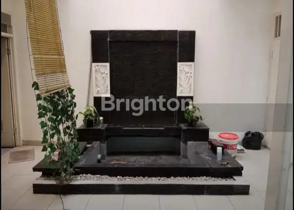 image RUMAH 3 LANTAI, GARASAI 3 MOBIL FURNISHED  SHM , KELAPA PUAN, KELAPA GADING (7)