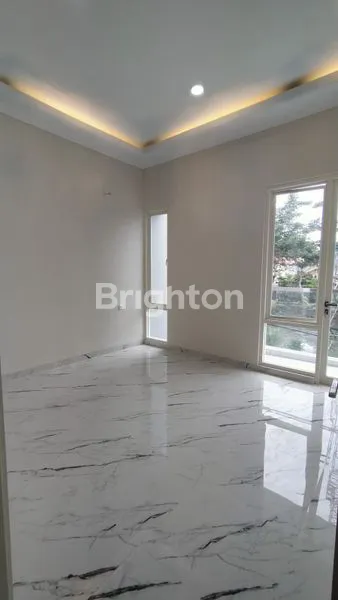 image 3,4 M NEGO, RUMAH BARU GRESS 2 LANTAI, MANYAR KERTOADI SURABAYA (3)