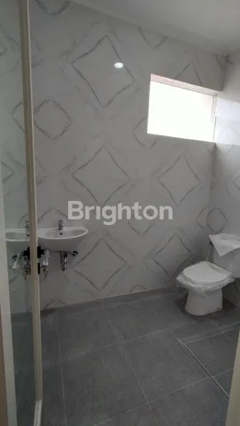 image 3,4 M NEGO, RUMAH BARU GRESS 2 LANTAI, MANYAR KERTOADI SURABAYA (8)