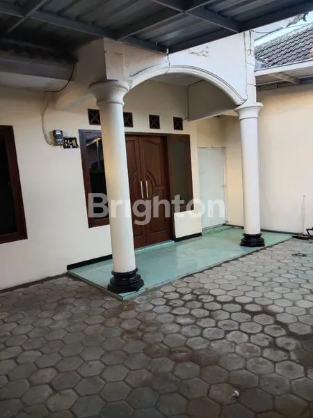 image RUMAH MURAH DEKAT BANDARA ABD SALEH MALANG DAN TERMINAL ARJOSARI MALANG COCOK BUAT INVESTASI (2)