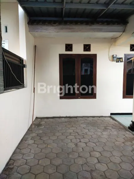 image RUMAH MURAH DEKAT BANDARA ABD SALEH MALANG DAN TERMINAL ARJOSARI MALANG COCOK BUAT INVESTASI (4)