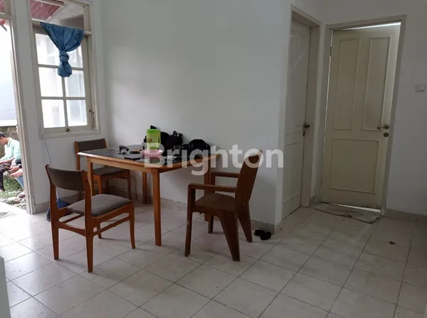 image RUMAH 2 LANTAI SIAP HUNI DI SENTUL CITY - BOGOR (4)