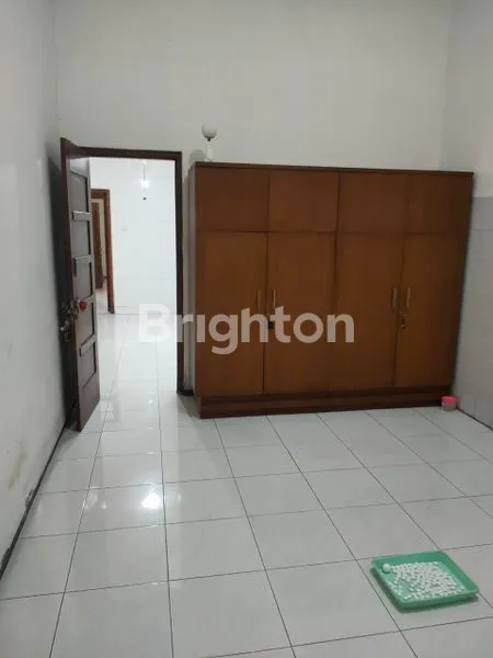 image RUMAH SUPER STRATEGIS HOOK DEKAT IJEN DAN MALL OLYMPIC GARDEN MALANG (7)