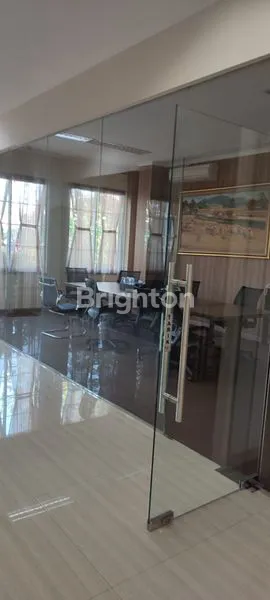 image KANTOR MEWAH DI JUAL (3)