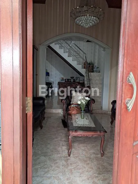 image DI JUAL RUMAH 2LT CLASIK (2)