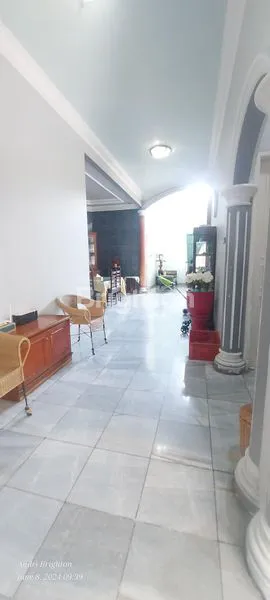 image DI JUAL RUMAH MEWAH 2,5 LANTAI DI JATICEMPAKA-PONDOKGEDE, BEKASI (5)