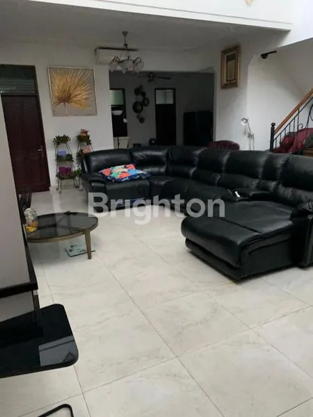 image RUMAH LUAS DI TAMAN ALFA (3)