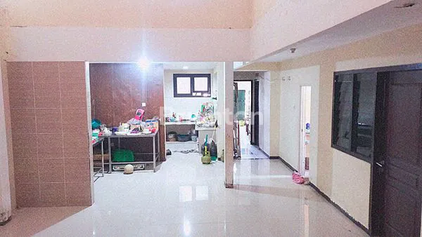 image RUMAH BESERTA TOKO DI JALAN CANDI-CANDI SIAP HUNI (2)