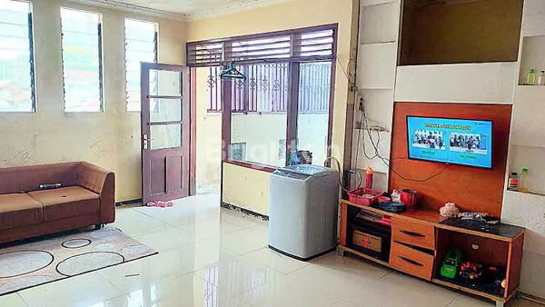 image RUMAH BESERTA TOKO DI JALAN CANDI-CANDI SIAP HUNI (3)