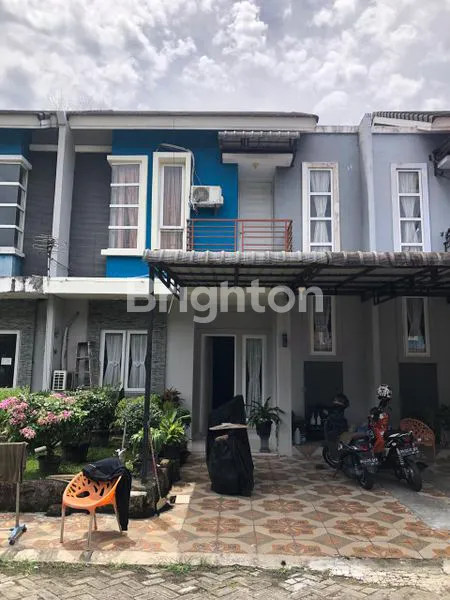 image RUMAH 2 LANTAI, 4 KT, LT 105 DI KOMPLEK VILA ZEQITA (1)