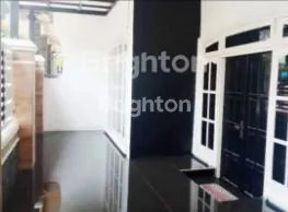 image RUMAH TINGKAT 1.5 LANTAI DI PERUM MAKARYA BINANGUN WARU SIDOARJO (2)