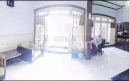 image RUMAH TINGKAT 1.5 LANTAI DI PERUM MAKARYA BINANGUN WARU SIDOARJO (3)