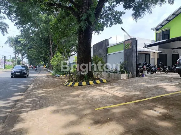 image GUDANG + KANTOR MODERN MURAH LOKASI SANGAT STRATEGIS 0 JALAN POROS PROVINSI DEKAT BANDARA ABD SALEH MALANG DAN EXIT TOL PAKIS (2)