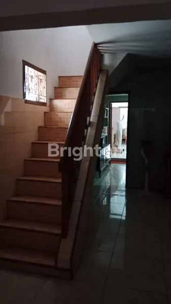 image RUMAH DI PETEMON, SURABAYA (7)