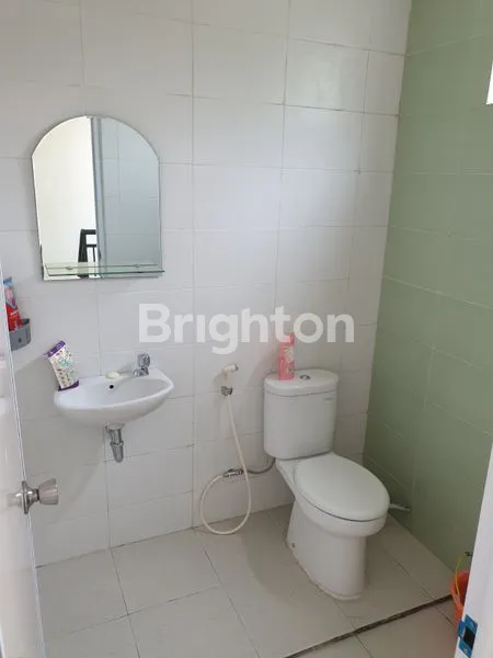 image RUMAH SIAP HUNI BARU RENOVASI DI SERPONG GRAND PARK TANGERANG (5)