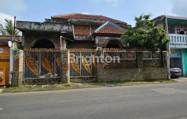 image RUMAH ESTETIKA JAWA KLASIK DI UNGARAN (3)
