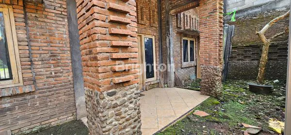 image RUMAH ESTETIKA JAWA KLASIK DI UNGARAN (6)