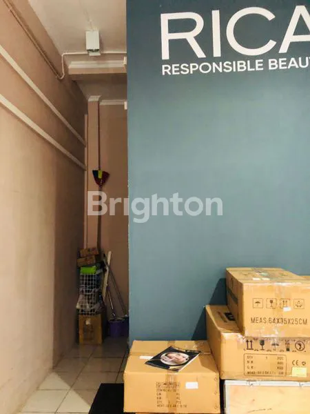 image RUKO LANTAI 3 DI PERTOKOAN DIPONOGORO (5)