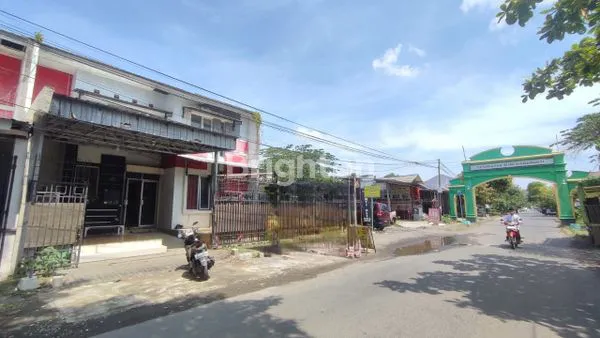 image RUMAH STRATEGIS DI SAMBIROTO -  TEMBALANG (2)