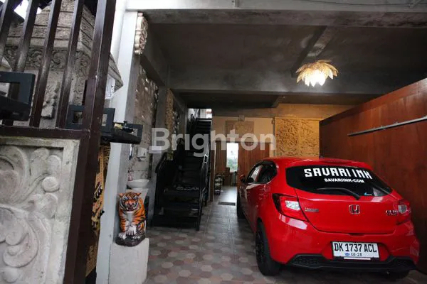 image VILLA FULL FASILITAS STRATEGIS DI JALAN KUNTI (4)