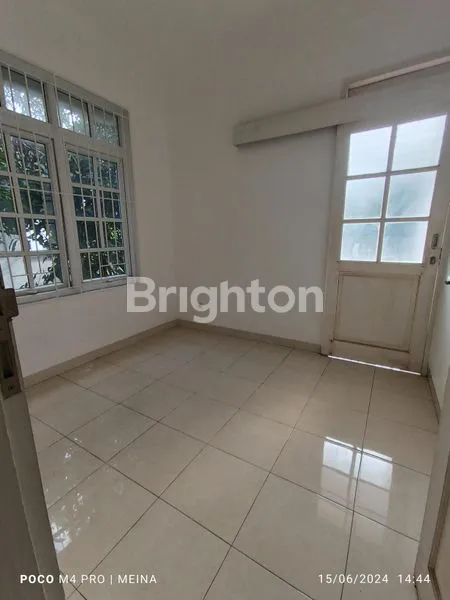 image RUMAH MINIMALIS SEMI FURNISH  2 LANTAI DI BOGOR NIRWANA RESIDENCE-BOGOR SELATAN (7)