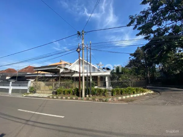 image RUMAH KUNO KOLONIAL DI DAERAH GUNUNG GUNUNG , TAMAN SLAMET - SUMBING KOTA MALANG (1)