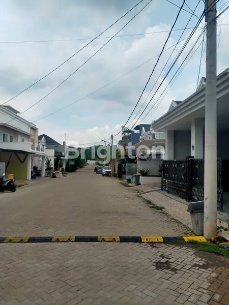 image HUNIAN MEWAH 2 LT. FULL FURNISHED DI GDC (3)