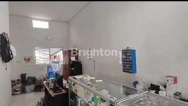 image RUMAH DI SEMAMPIR KECAMATAN KOTA, KEDIRI (2)