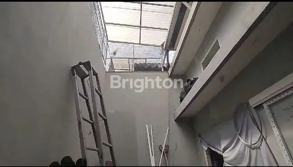 image RUMAH DI SEMAMPIR KECAMATAN KOTA, KEDIRI (6)