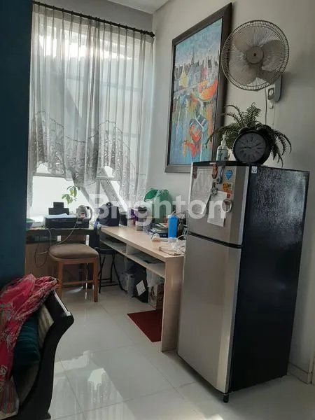 image RUMAH MEWAH TENGAH KOTA SIAP HUNI (3)