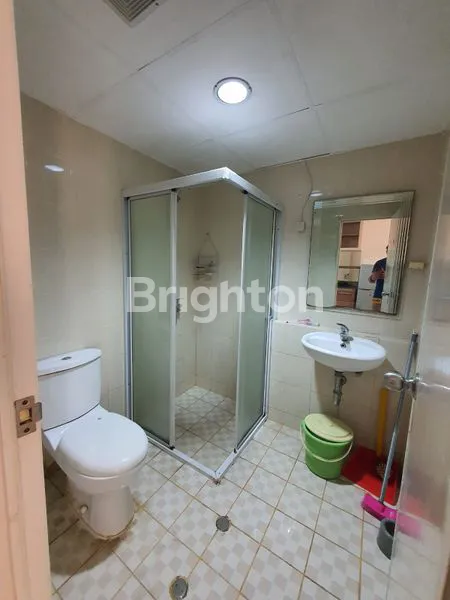 image APARTEMEN UC BERKELEY (3)