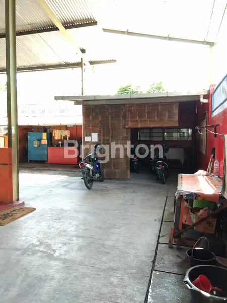 image LAPANGAN FUTSAL DAN RUMAH DI TENGAH KOTA SOLO MURAH (5)