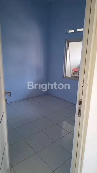 image RUMAH HOOK DEKAT EXIT TOL SIDOARJO (4)