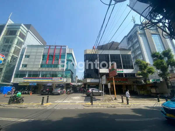 image RUKO LANTAI LIMA DI JALAN RADEN SALEH JAKARTA PUSAT  (1)