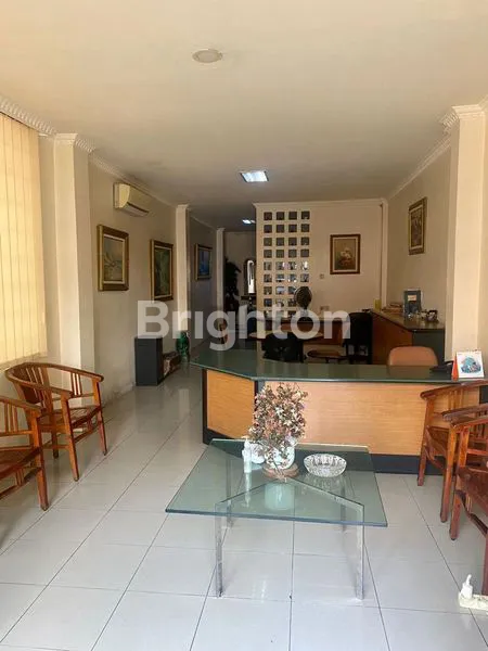 image RUKO LANTAI LIMA DI JALAN RADEN SALEH JAKARTA PUSAT  (5)