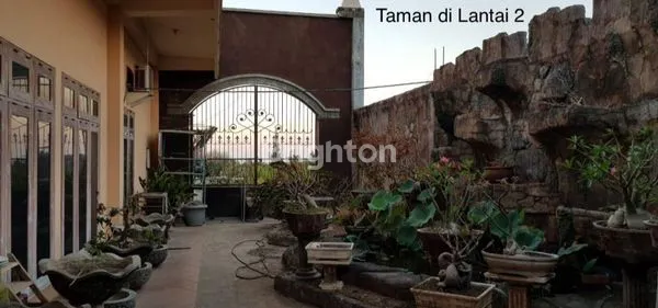 image RUKO 3LANTAI SANGAT STRATEGIS DI JALAN UTAMA DI SINGARAJA BALI (8)