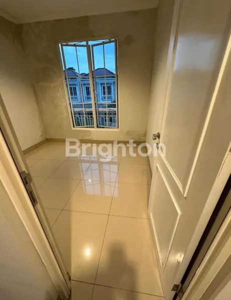 image CARLTON HOUSE MILLENIUM CITY (3)