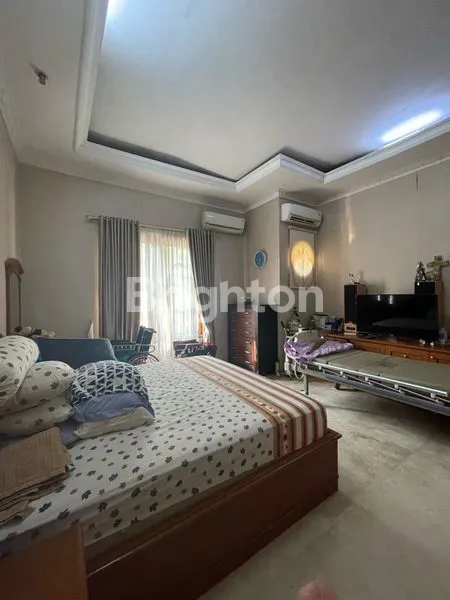 image RUMAH 2 LANTAI STRATEGIS PURI INDAH  (7)