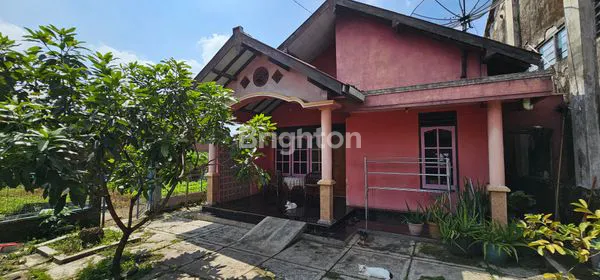 image BELI 1 RUMAH,  DAPAT 2 RUMAH, DI TEPI JALUR NASIONAL UNGARAN (2)