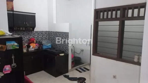 image RUMAH LOKASI STRATEGIS DI WISMA TROPODO SIDOARJO (3)