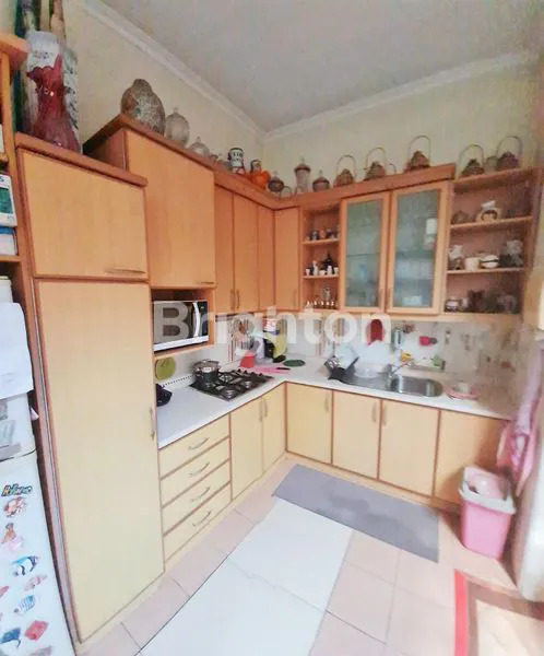 image RUMAH 2 LANTAI  BERSIH TERAWAT SIAP HUNI DALAM CLUSTER PERUMAHAN BALIKPAPAN BARU. (5)