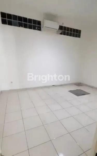 image PARAMOUNT SPARK GADING SERPONG (3)