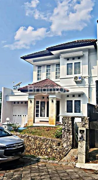 RUMAH SEMI FURNISH DI CANDI GOLF