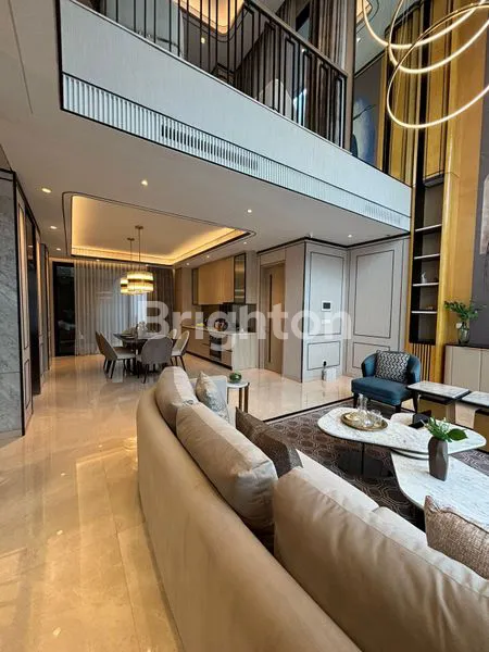 image RUMAH MEWAH SUPER LENGKAP NAVAPARK BSD CITY - LAUREL RESIDENCE TYPE 10 (2)