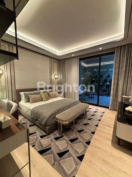 image RUMAH MEWAH SUPER LENGKAP NAVAPARK BSD CITY - LAUREL RESIDENCE TYPE 10 (6)