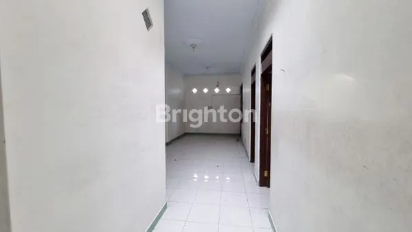 image RUMAH LUAS 4KAMAR TIDUR DI MOJOSONGO  (3)